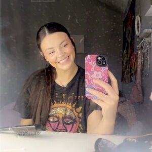 Meet your Posher, Lilly